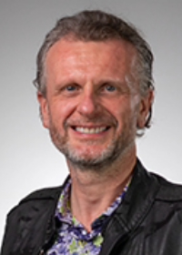 Dariusz P. Skowronski