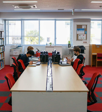 TUJ Setagaya Campus Second floor: Library