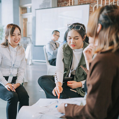 伝わる表現力:自信をつけて英語力アップ!