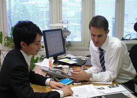 This section provides you with basic information on how to job-hunt in Japan. Whether you are looking to work at a foreign or Japanese company, we highly recommend that you look through the following contents to prepare for job-hunting in Japan.