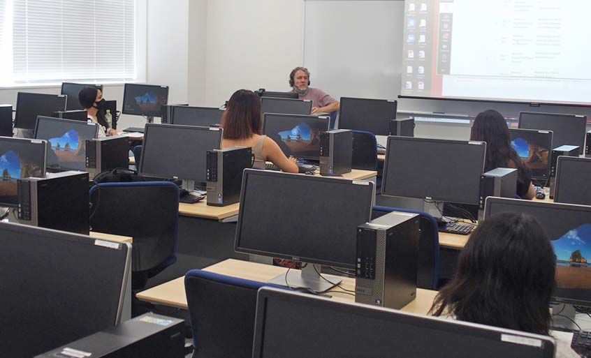 “Hybrid” class where students can choose whether in-person or online (Communication Studies)