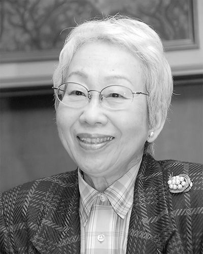 Portrait phot of Sumiko Iwao
