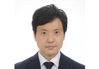 氏家輝仁、LLM
