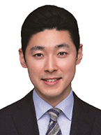 Portrait photo of Takuo Misaki