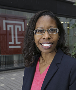 Tina Saunders